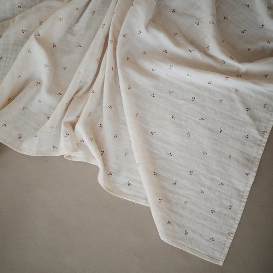 Mushie swaddle | Cherries